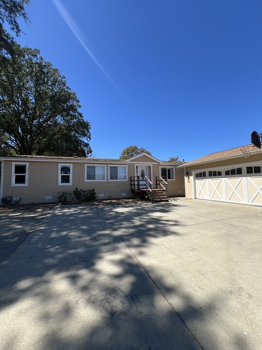 3080 S State St in Ukiah, CA - Building Photo