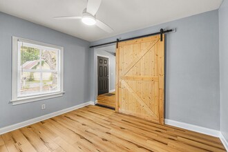 722 Ellis St in Brunswick, GA - Foto de edificio - Building Photo