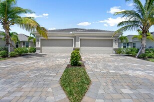 4264 Lemongrass Dr in Ft. Myers, FL - Building Photo
