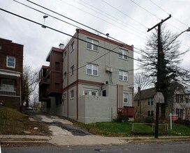 1679 W St SE in Washington, DC - Foto de edificio - Other