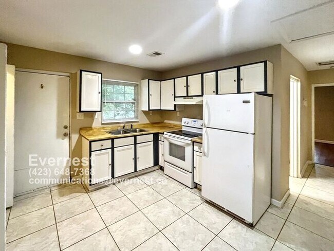 1525 Kirby Ave in Chattanooga, TN - Building Photo - Building Photo