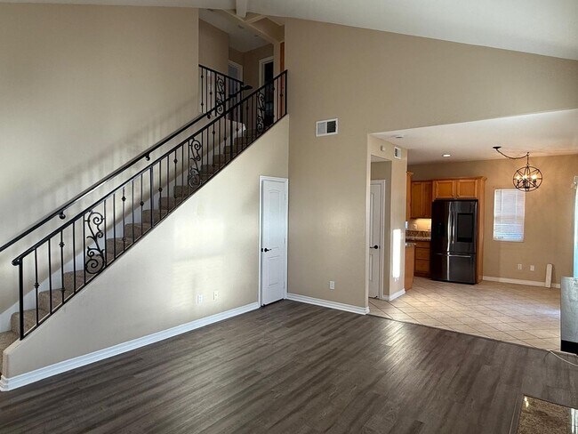 property at 1162 Grove Ave