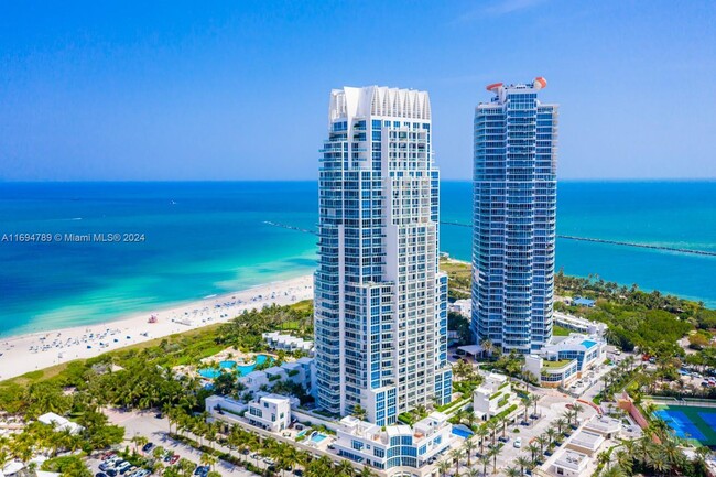 50 S Pointe Dr, Unit 906 in Miami Beach, FL - Foto de edificio - Building Photo