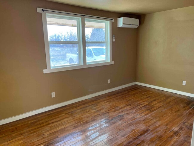 3707 Tome Rd in Roswell, NM - Foto de edificio - Building Photo