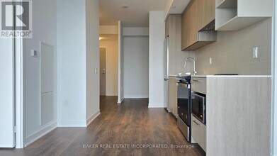 260-2260 Malta Ave. in Brampton, ON - Building Photo - Building Photo