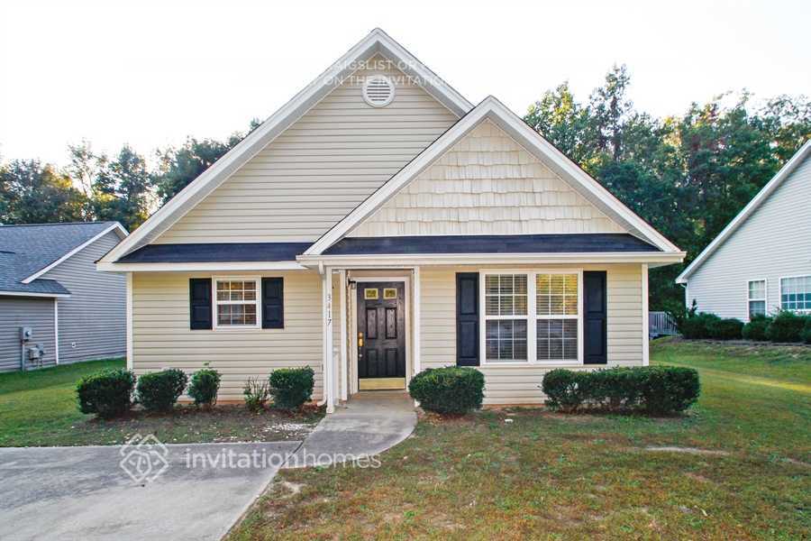 3417 Hunting Wood Ct in Gastonia, NC - Building Photo
