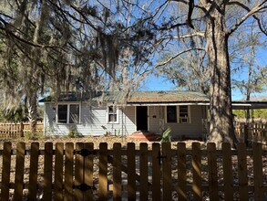 2408 US-301 in Jacksonville, FL - Building Photo - Building Photo