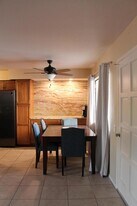 4950 N Miller Rd in Scottsdale, AZ - Building Photo