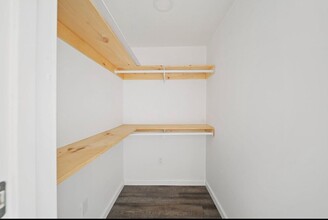 1430 Hallock Ave in Port Jefferson Station, NY - Building Photo - Building Photo