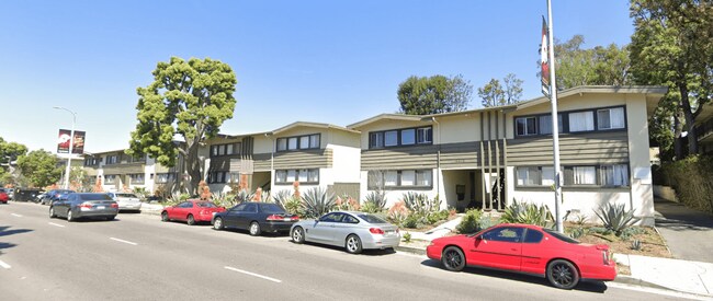 5415-5469 San Vicente Blvd.