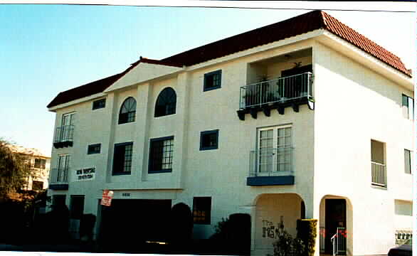 4856 W 117th St in Hawthorne, CA - Foto de edificio - Building Photo