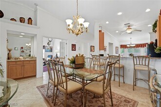 10260 Heritage Bay Blvd in Naples, FL - Building Photo - Building Photo