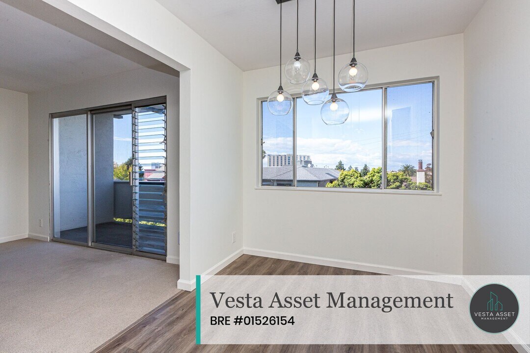3768 Harrison St in Oakland, CA - Building Photo