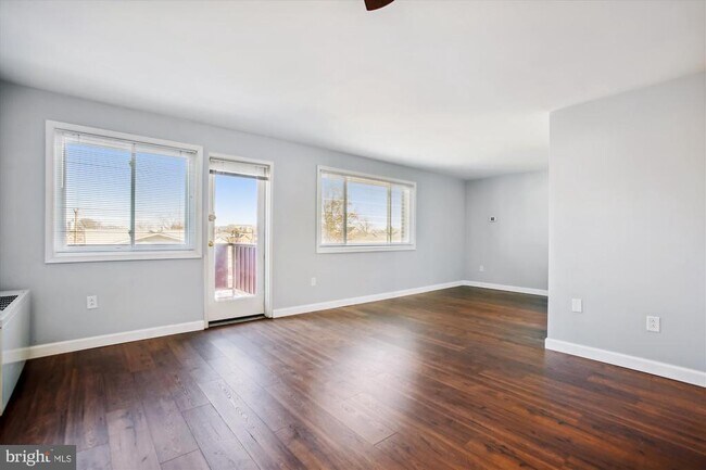 1830 Columbia Pike in Arlington, VA - Building Photo - Building Photo