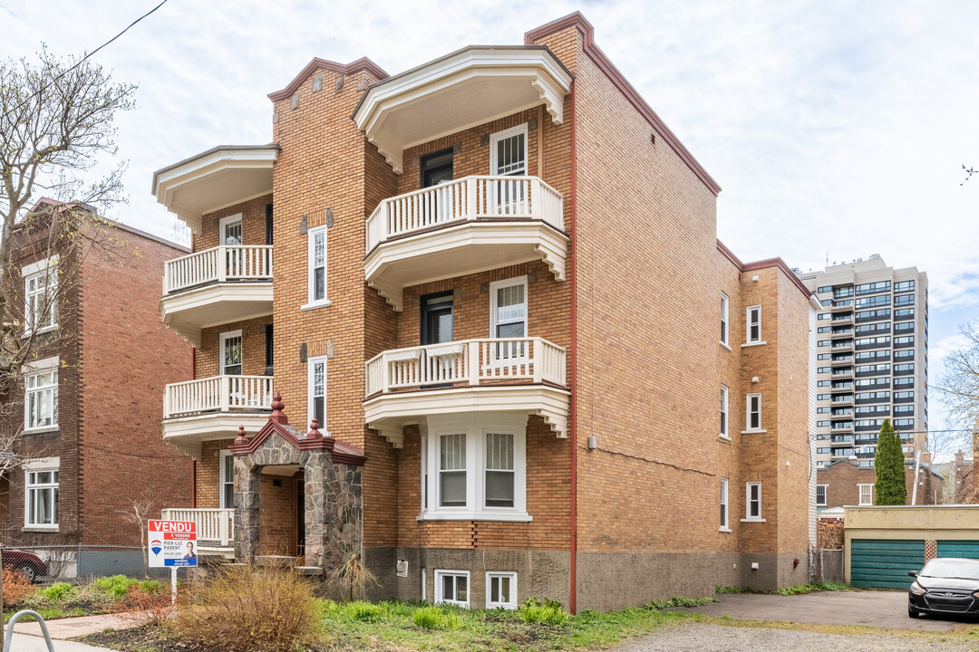 419 Fraser St in Québec, QC - Building Photo