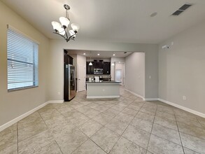 28442 Pleasant Bay Lp in Zephyrhills, FL - Building Photo - Building Photo