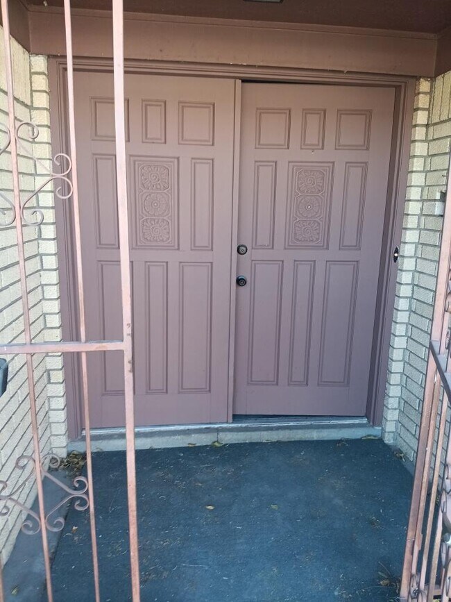 4001 Wellesley Dr NE in Albuquerque, NM - Building Photo - Building Photo