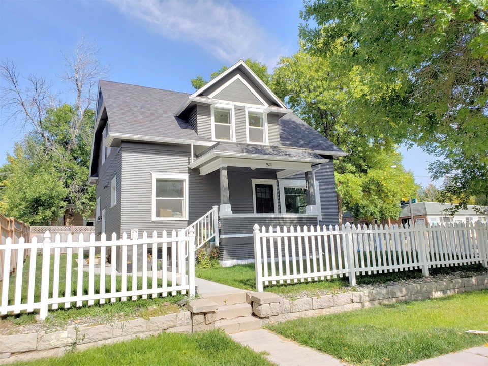 925 3rd Ave S in Great Falls, MT - Building Photo