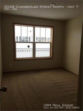 3049 Chamberlain St-Unit -Unit 7 in Maplewood, MN - Building Photo - Building Photo