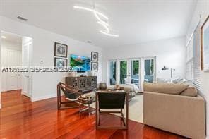 property at 502 Loretto Ave