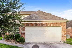 17818 Aveleigh Ln in Humble, TX - Building Photo