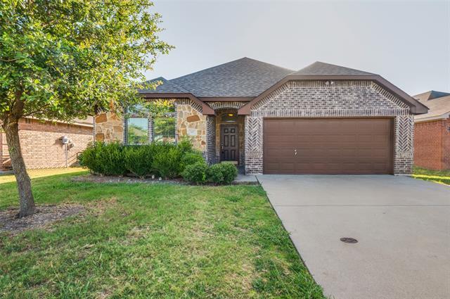 347 Creekside Way in Waxahachie, TX - Building Photo - Building Photo