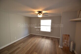 11049 Stephens Rd in North Bend, OH - Building Photo - Building Photo