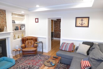 1512 Aliceanna St in Baltimore, MD - Foto de edificio - Building Photo
