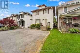 27 Berryman Ave in St Catharines, ON - Building Photo - Building Photo