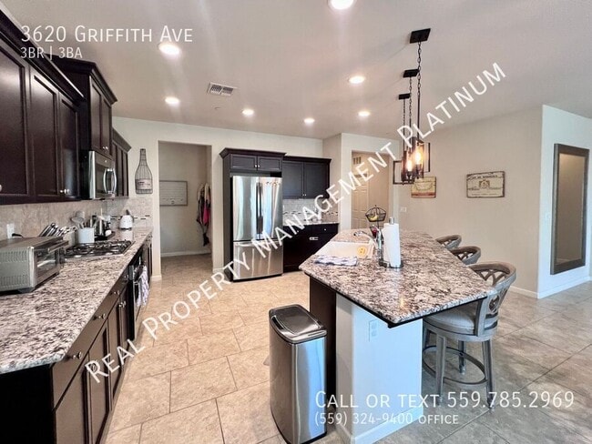 3620 Griffith Ave in Clovis, CA - Building Photo - Building Photo