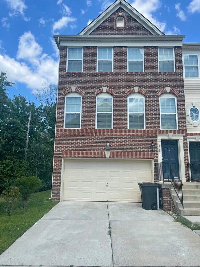 7592 Stonehouse Run Dr Rentals in Glen Burnie, MD