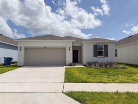 500 Silver Palm Dr in Haines City, FL - Building Photo