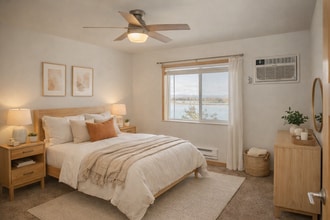 415 Century Pl, Unit 109 in Onalaska, WI - Foto de edificio - Building Photo