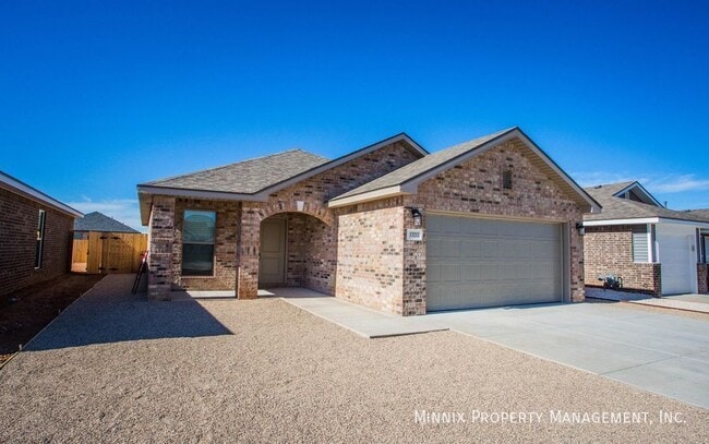 13212 Ave. S in Lubbock, TX - Foto de edificio - Building Photo