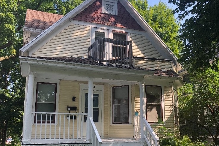 1224 Vilas Ave, Unit 2 in Madison, WI - Foto de edificio