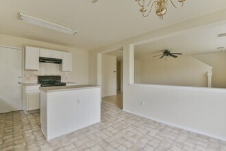 5719 Clerkenwell Dr in Houston, TX - Building Photo - Building Photo