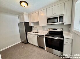 97 Spring St, Unit A5 in Boston, MA - Building Photo