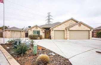 5317 Bella Pl in Midland, TX - Building Photo - Building Photo
