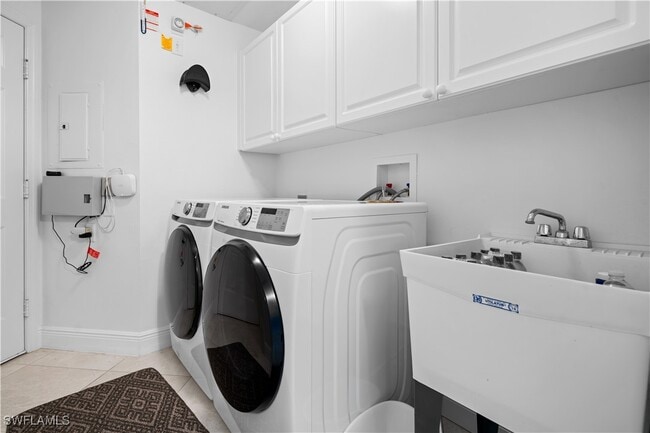 property at 800 L'Ambiance Cir