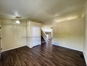 1743 S Canoe Creek Dr in Colorado Springs, CO - Building Photo - Building Photo