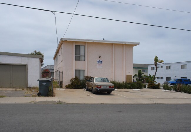 630 Delaware St in Imperial Beach, CA - Building Photo - Building Photo