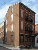 212 Green St Apartments