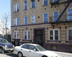 361 Miller Ave in Brooklyn, NY - Building Photo - Building Photo