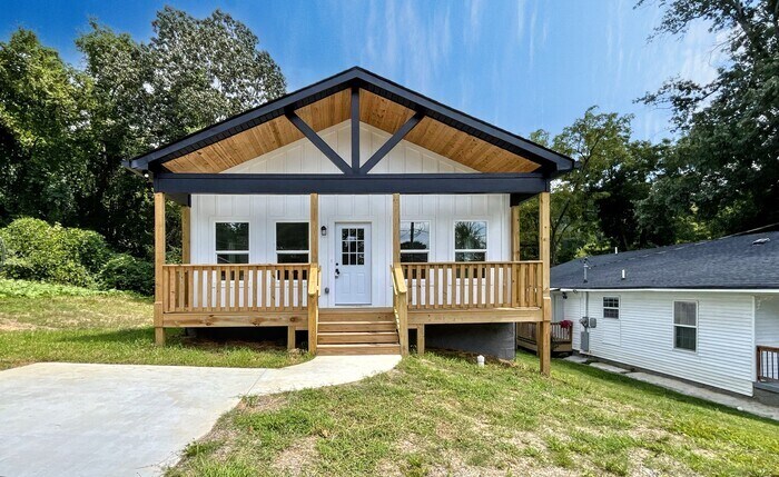 4012 14th Ave in Chattanooga, TN - Foto de edificio