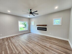 108 Tracy Ave in Asheville, NC - Building Photo - Building Photo