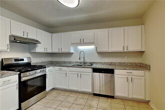 60 King William Dr in Dallas, GA - Building Photo - Building Photo