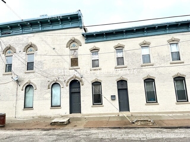 2179 W 11th St in Cleveland, OH - Building Photo