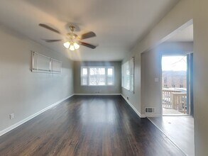 4308 NE 38th St in Kansas City, MO - Building Photo - Building Photo