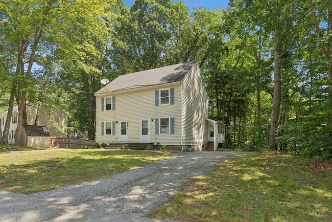 property at 5 Woodvale Ct