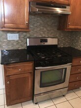 212 W Euclid Ave in Stockton, CA - Building Photo - Building Photo